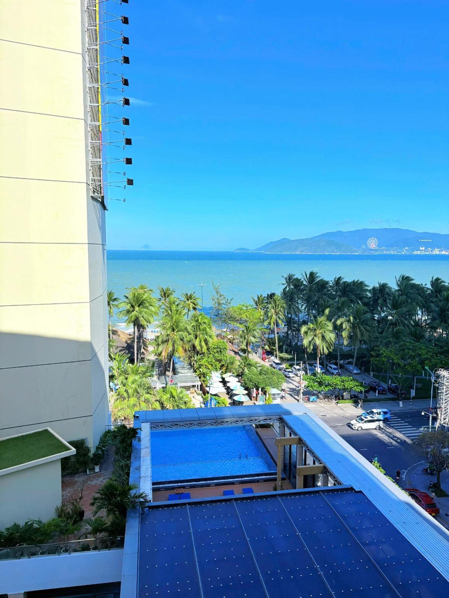 Rembrandt Hotel Nha Trang Exterior photo